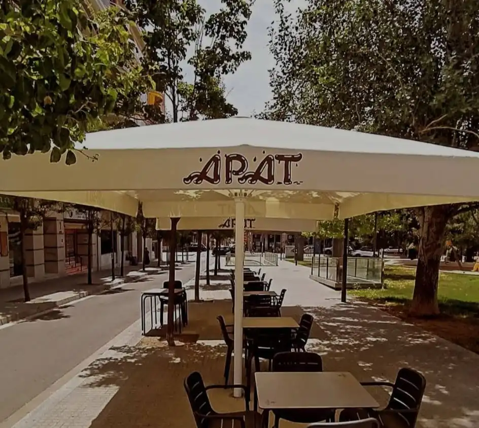 Locale commerciale in cessione a Carrer de Girona 272, imagen 2
