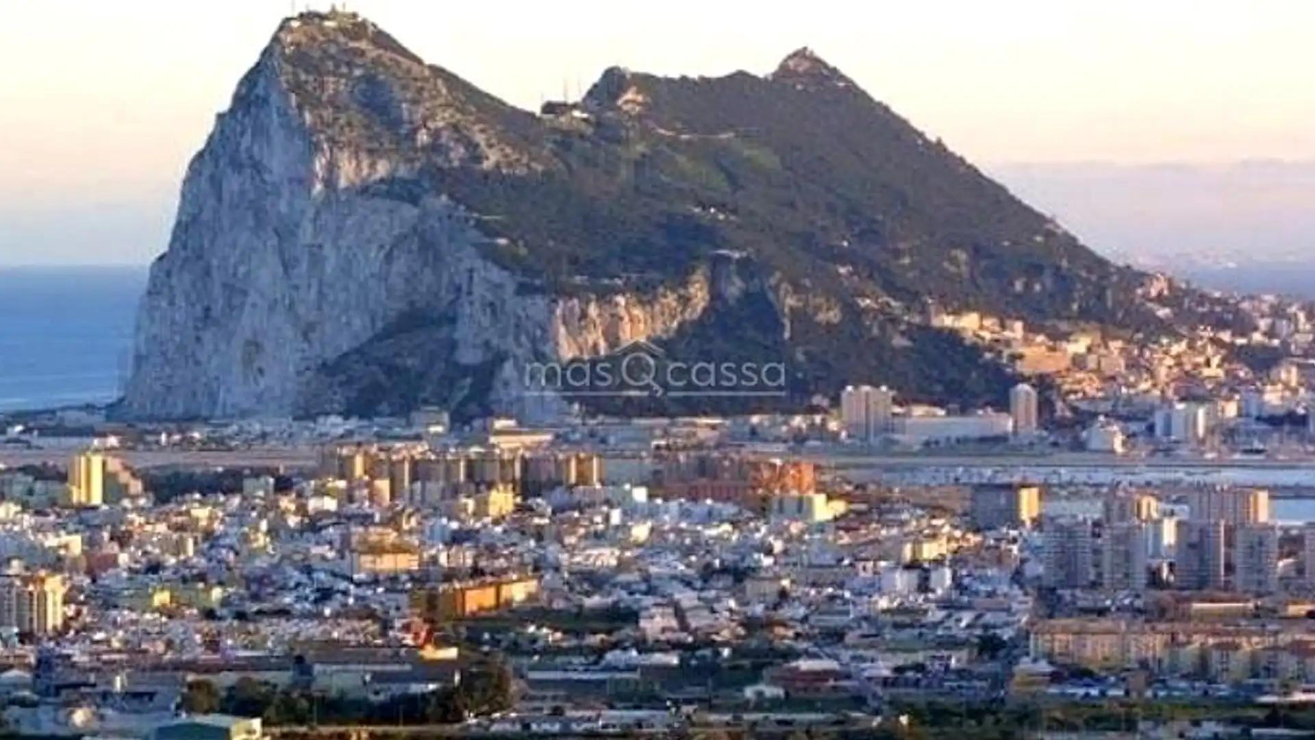 Piso en venta en Santa Bárbara - Ciudad Deportiva