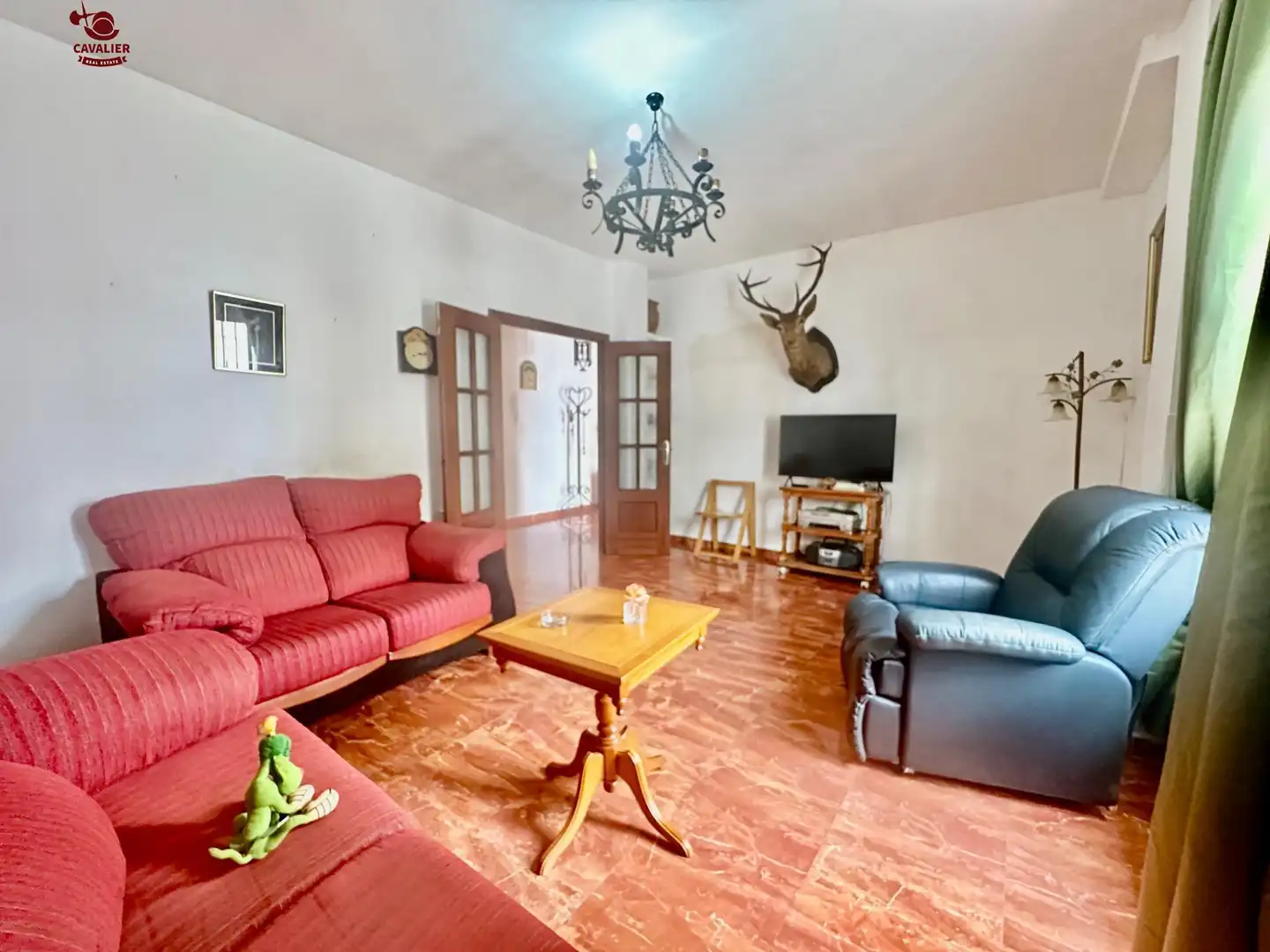 Sala de estar de Casa adosada en venta en Doña Mencía con Calefacción, Terraza y Trastero