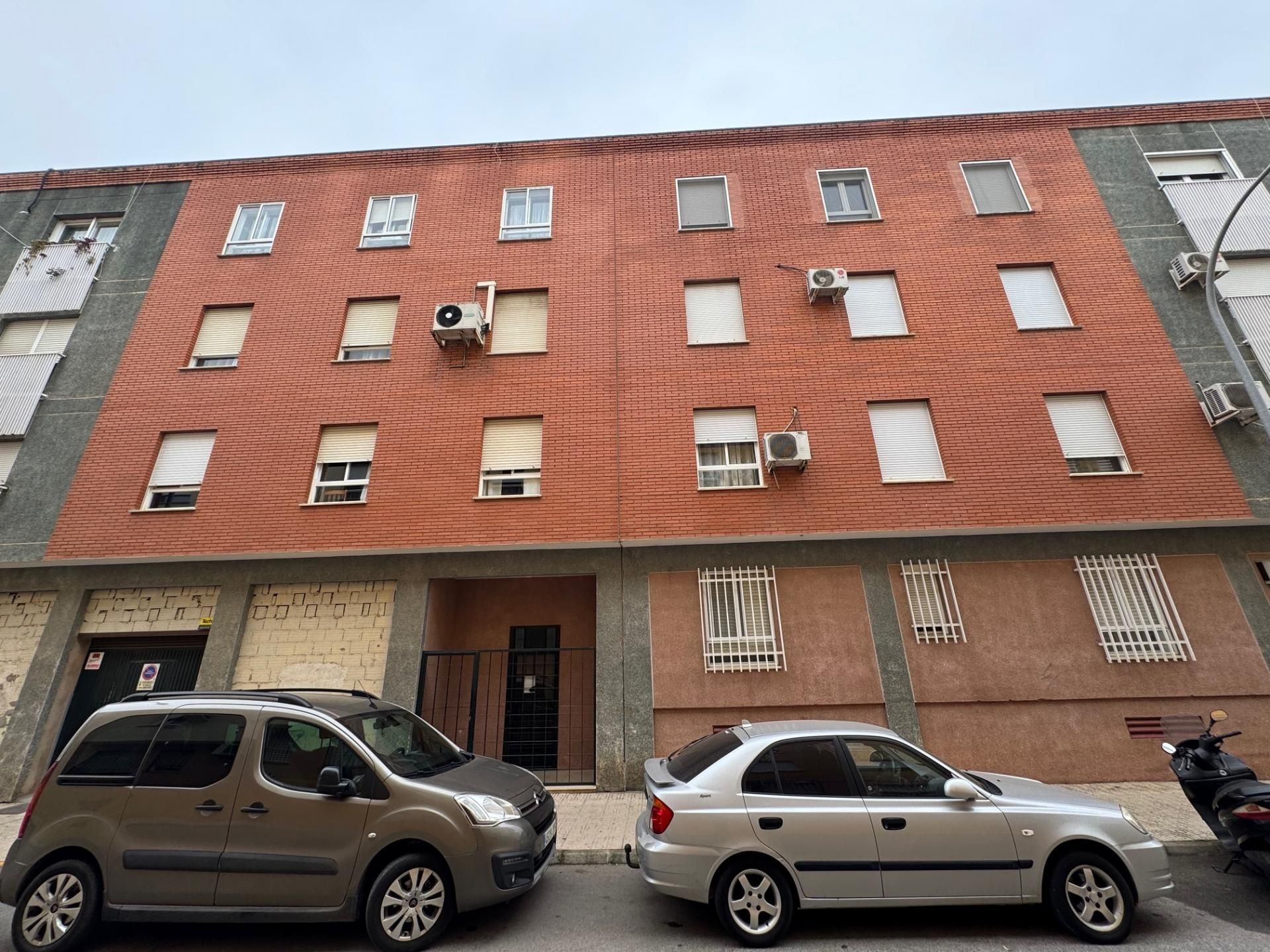 Exterior view of Flat for sale in Badajoz Capital  with Air Conditioner, Heating and Terrace