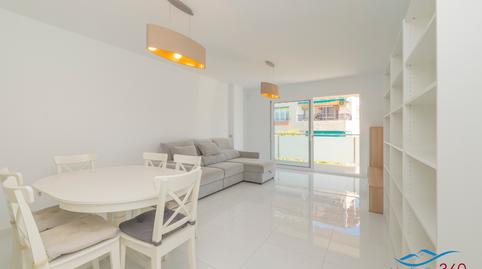 Foto 3 de Piso en venta en Calle Nuestra Señora de Gracia, 14, Playa Bajadilla - Puertos, Marbella