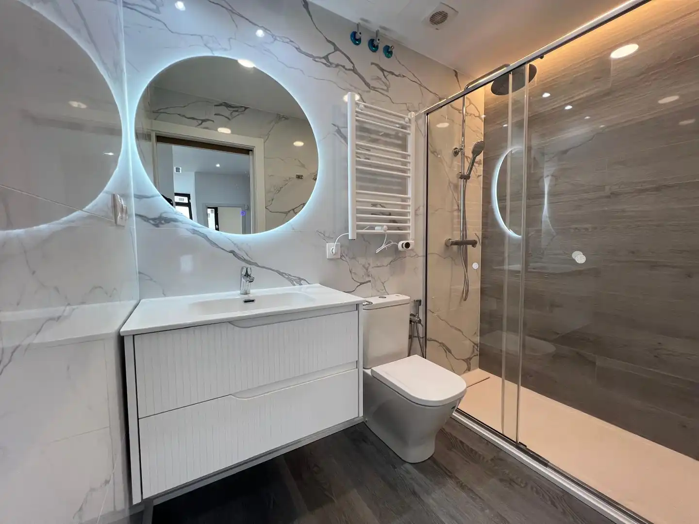 Baño de Piso en venta en Sant Boi de Llobregat con Calefacción y Parquet