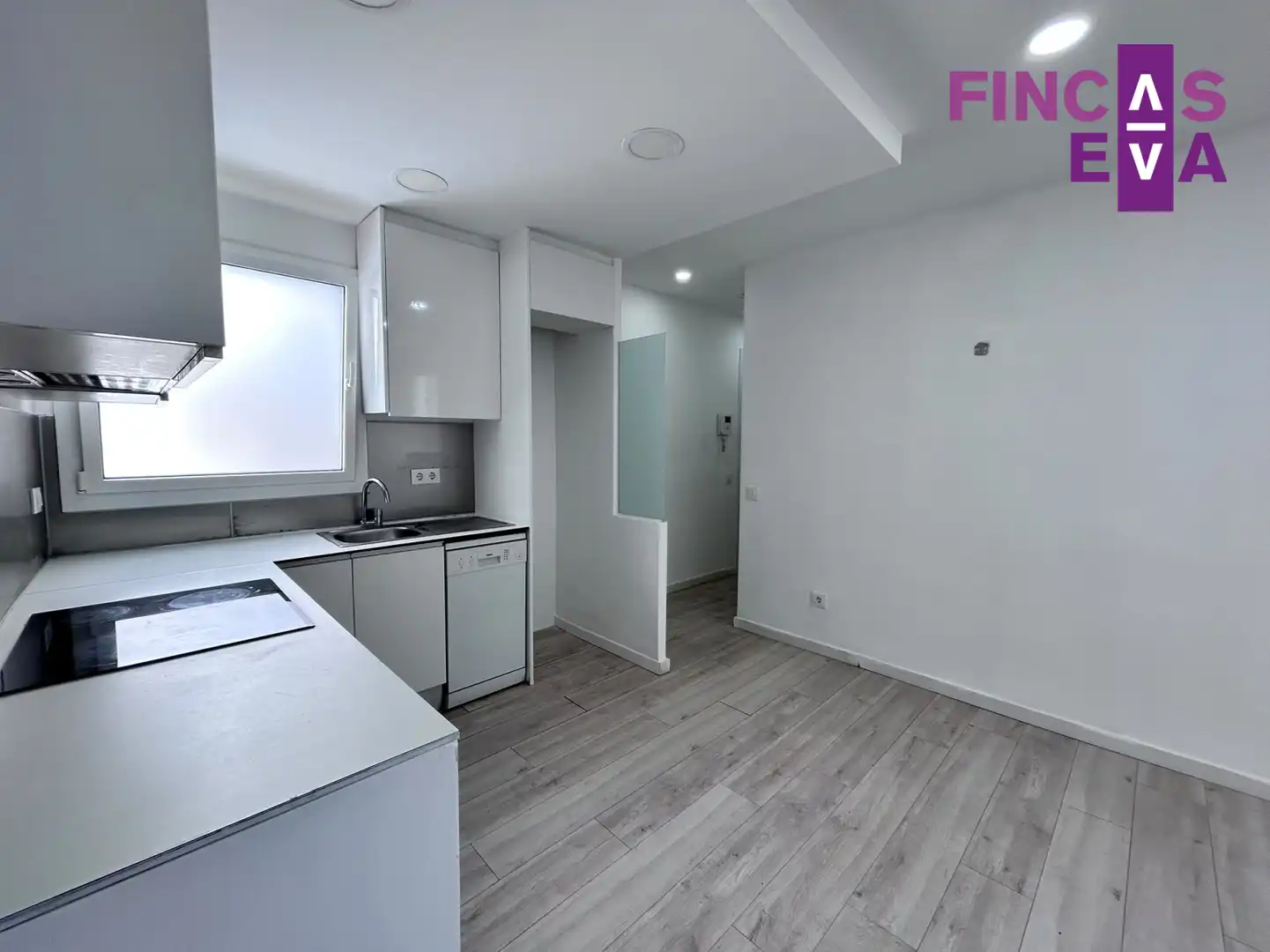 Kitchen of Flat for sale in Barcelona  with Parquet flooring