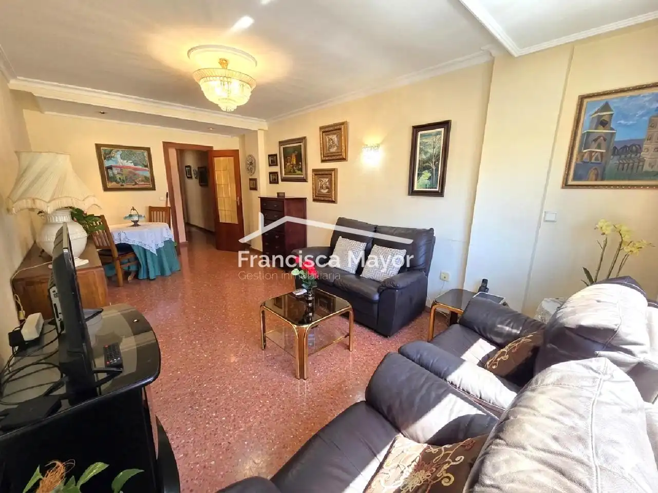 Sala d'estar de Pis en venda en Valencia amb Aire condicionat i Balcó