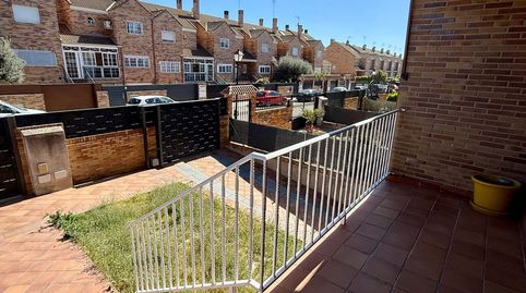 Foto 4 de Casa adosada en venta en Casco Antiguo - La Dehesa - Los Monteros, Arroyomolinos (Madrid)