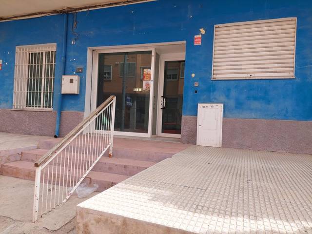 Local comercial en Venta en Beniaján