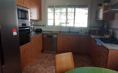 Kitchen of Single-family semi-detached for sale in Banyeres del Penedès  with Heating, Private garden and Terrace