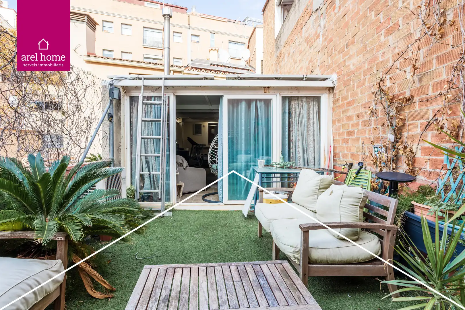 Terraza de Casa adosada en venta en Esplugues de Llobregat con Aire acondicionado, Calefacción y Terraza