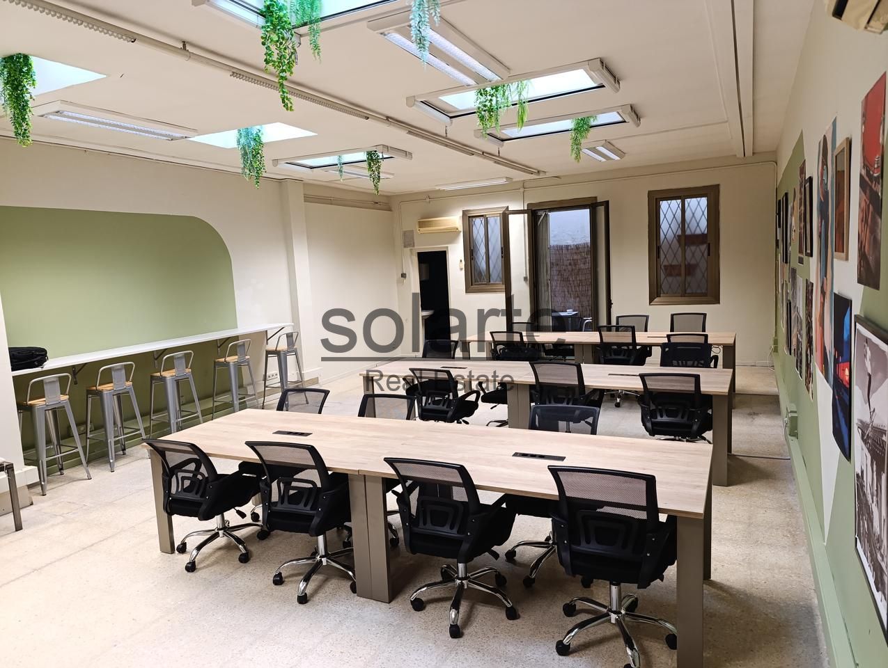 Premises to rent in Carrer dels Comtes de Bell-Lloc, Sants , Sants - Montjuïc