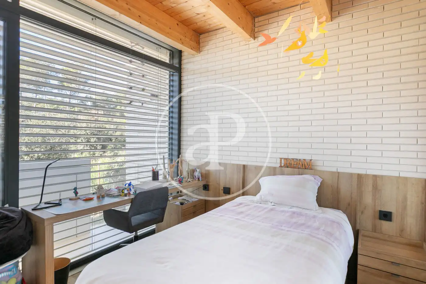 Bedroom of Houses for sale in Begues  with Air Conditioner, Heating and Private garden