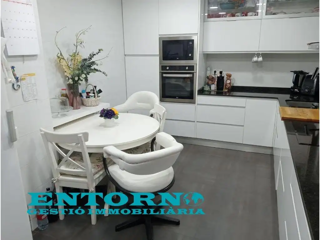 Piso con terraza en venta en Centre, imagen 4