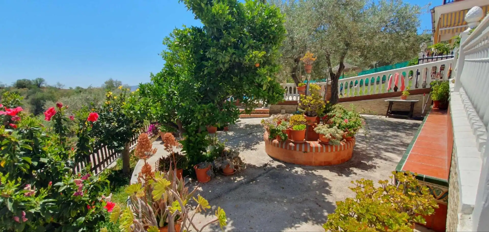 Jardí de Finca rústica en venda en Málaga amb Aire condicionat, Calefacció i Jardí privat