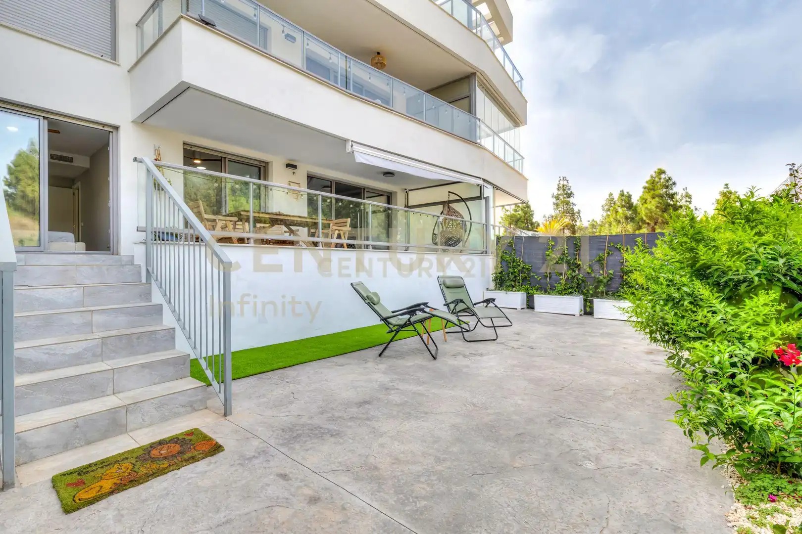 Flat with pool for sale in Calle Aralia, 12, Las Lagunas, Spain 6, imagen 2