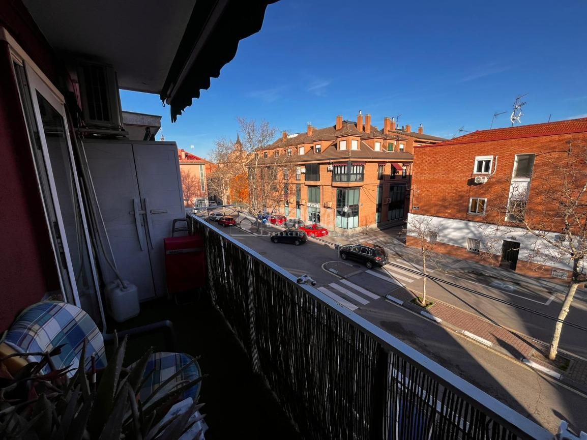 Exterior view of Flat for sale in  Madrid Capital  with Air Conditioner and Terrace