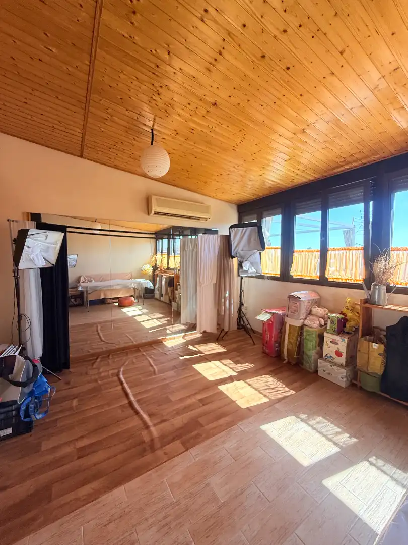 Habitación de Casa adosada en venta en San Sebastián de los Reyes con Aire acondicionado, Calefacción y Jardín privado