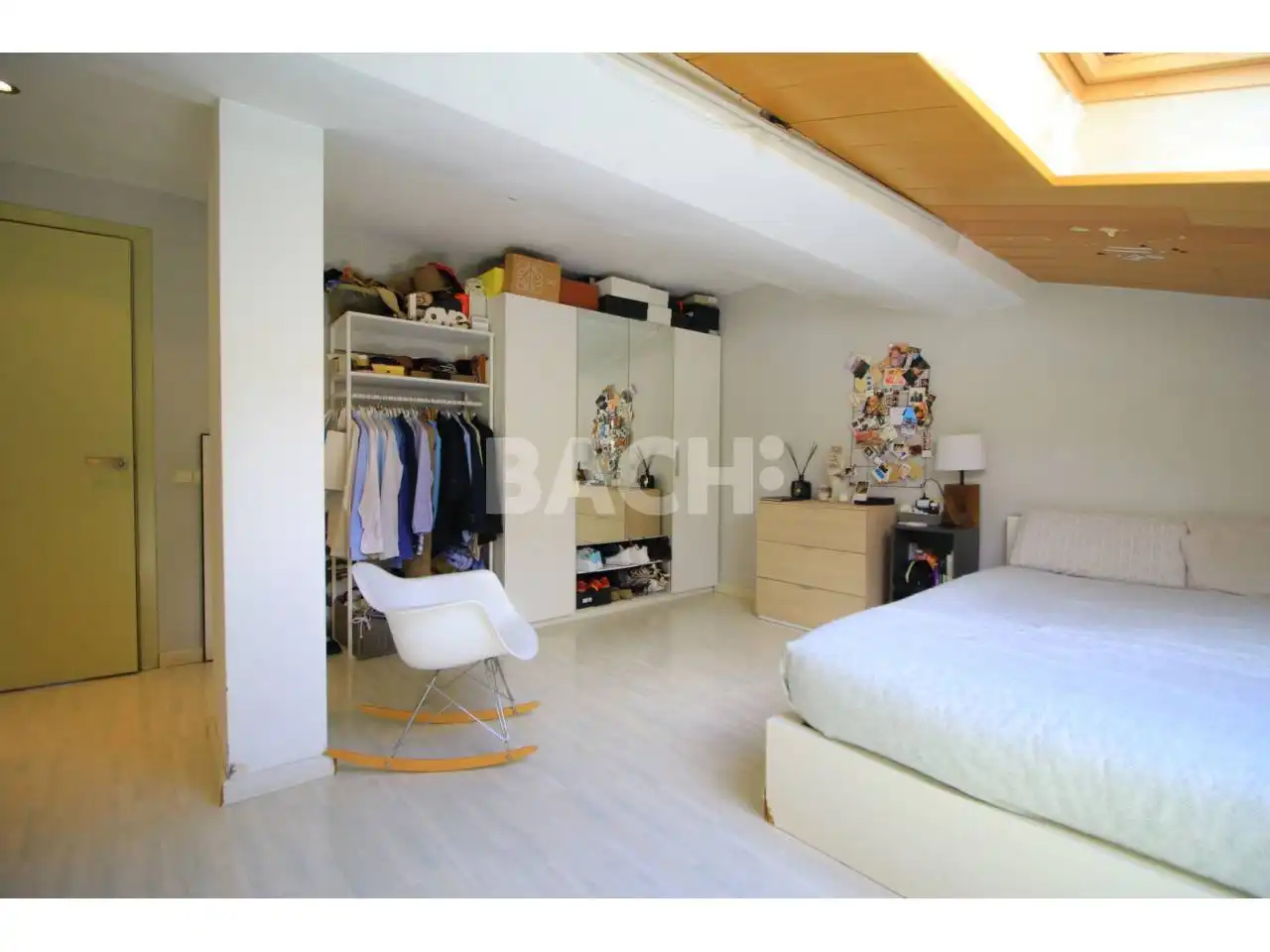 Habitación de Ático en venta en Vic con Aire acondicionado, Calefacción y Parquet