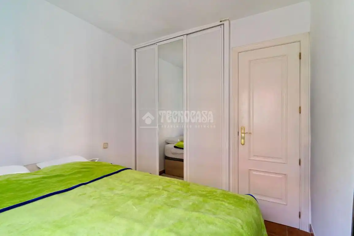 Habitación de Piso en venta en Madrid con Calefacción