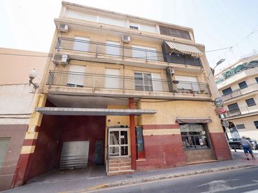 Wohnung mit Aufzug zum Verkauf in C/ Cefeo