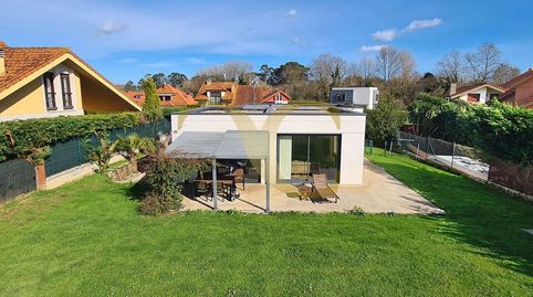 Foto 3 de Casa o chalet en venta en Calle de Luís Ortiz Berrocal, Bernueces, Gijón