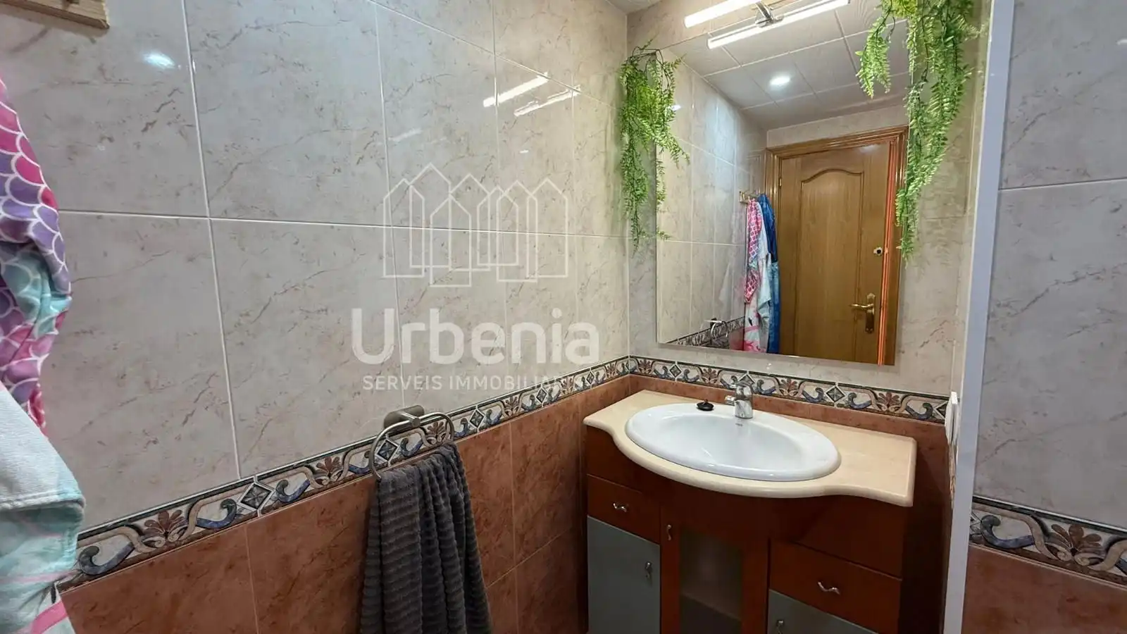 Badezimmer von Wohnung zum Verkauf in Malgrat de Mar mit Klimaanlage, Heizung und Terrasse