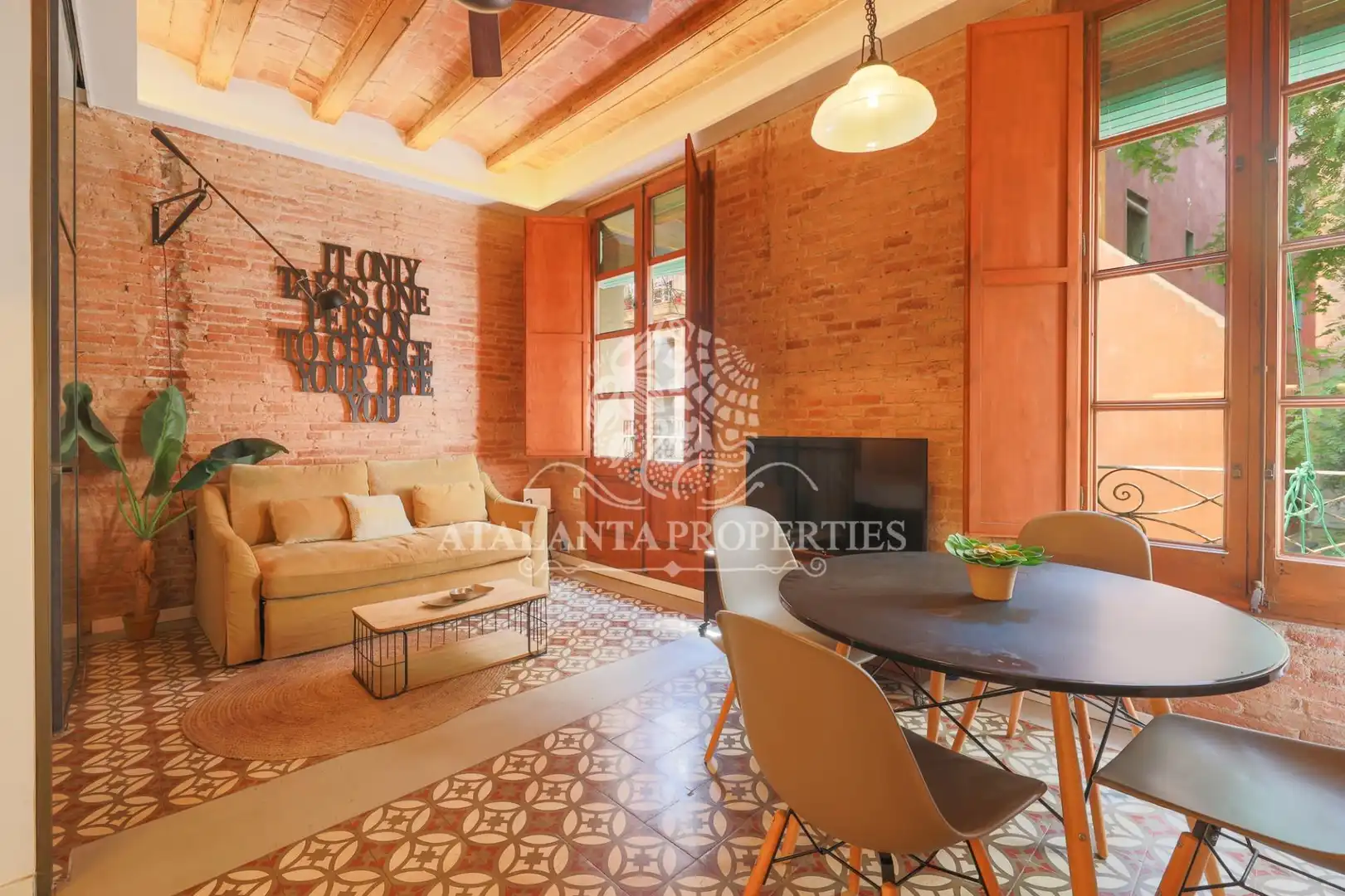 Appartamento con terrazza in affitto a Carrer PEU DE LA CREU