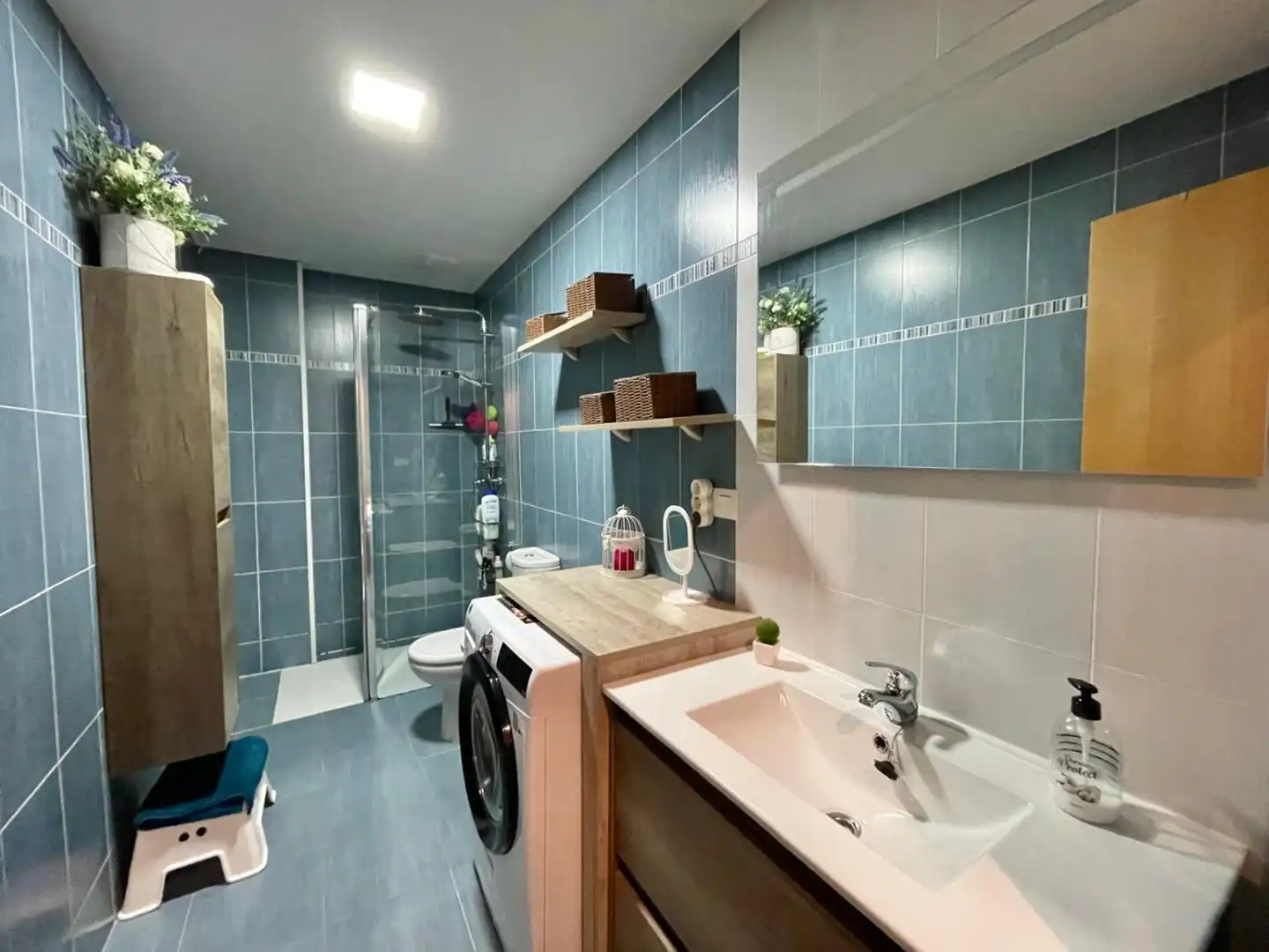 Bathroom of Flat for sale in Valdepeñas  with Air Conditioner, Heating and Terrace