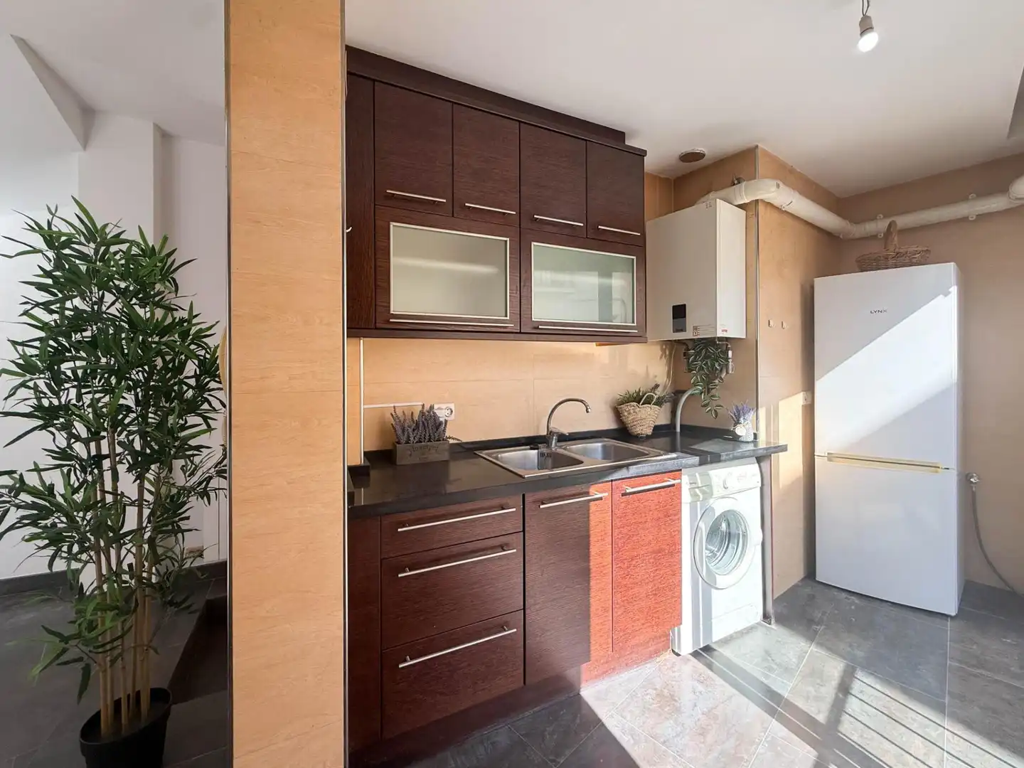 Küche von Haus oder Chalet zum Verkauf in Vilanova i la Geltrú mit Heizung, Terrasse und Balkon