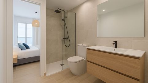 Photo 4 of Flat for sale in Avenida Ámsterdam, Los Cristianos, Arona