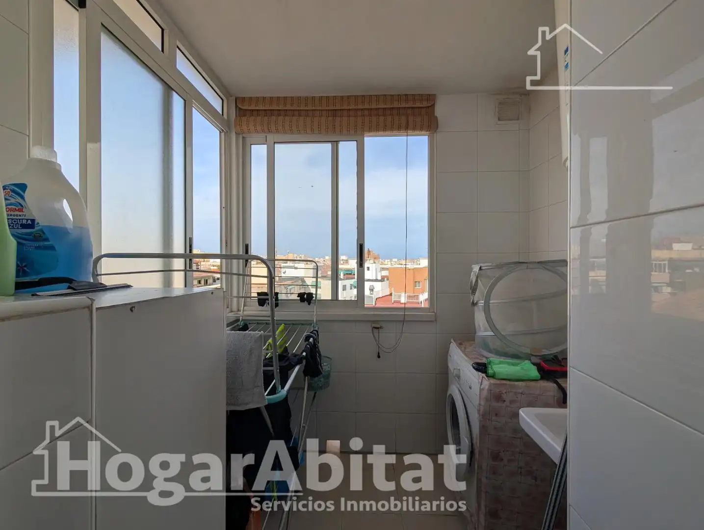 Habitación de Piso en venta en Alicante / Alacant con Aire acondicionado, Calefacción y Terraza