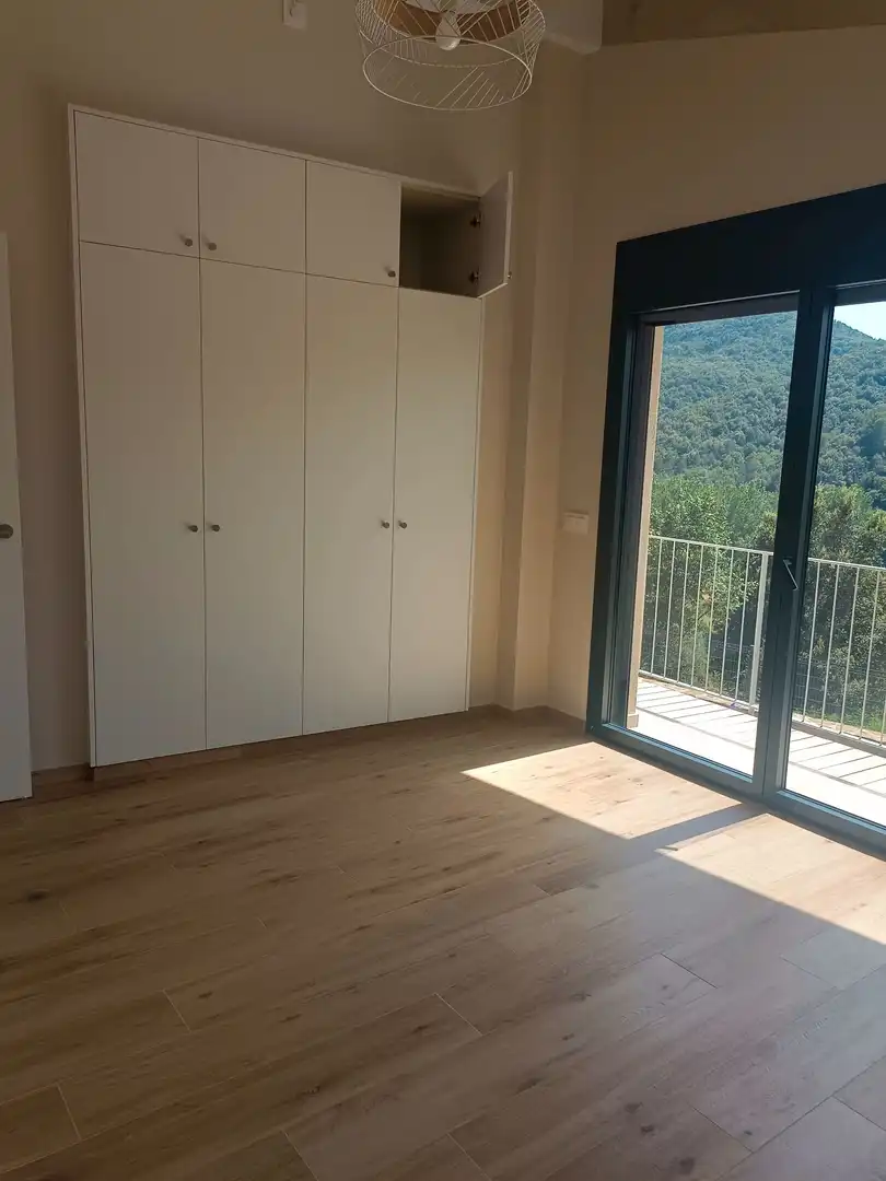 Dormitori de Casa o xalet de lloguer en Sant Aniol de Finestres amb Aire condicionat, Calefacció i Jardí privat