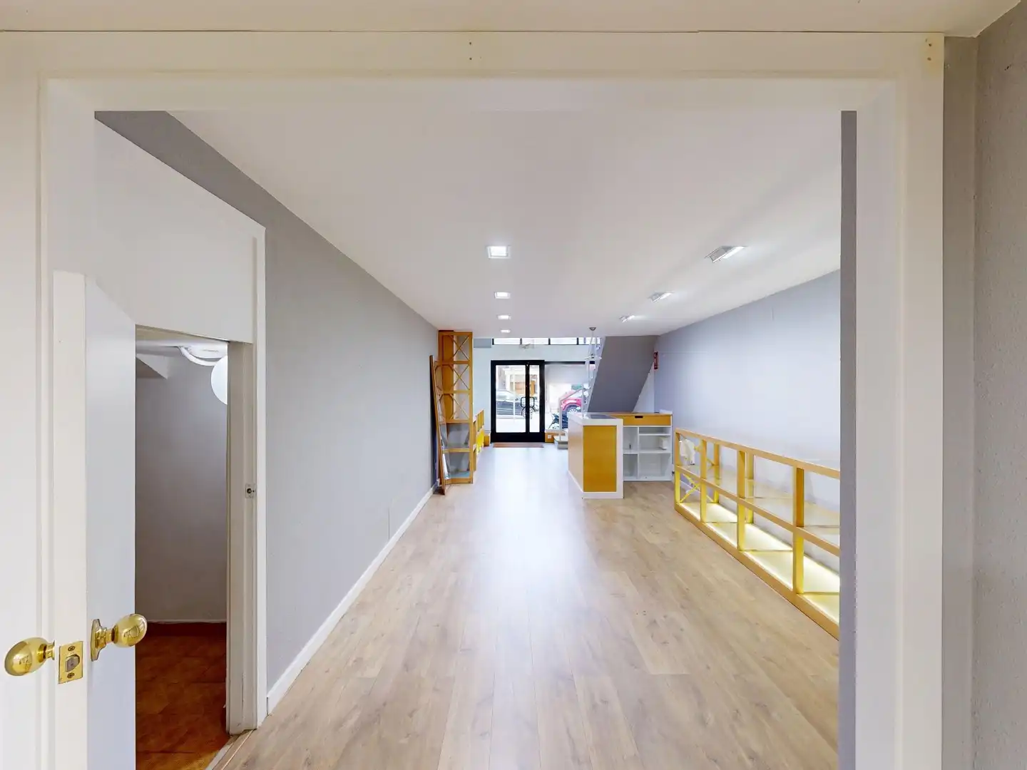 Business premises for sale in Avenida Álvaro Cunqueiro, imagen 17