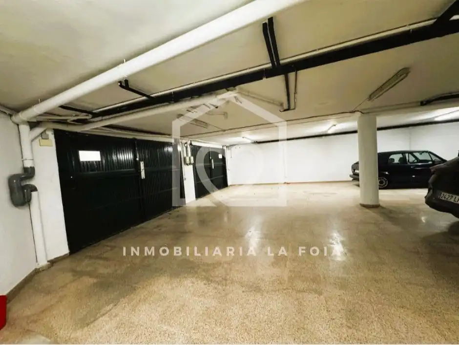 Parking de Casa o chalet en venta en Ibi con Aire acondicionado, Calefacción y Jardín privado