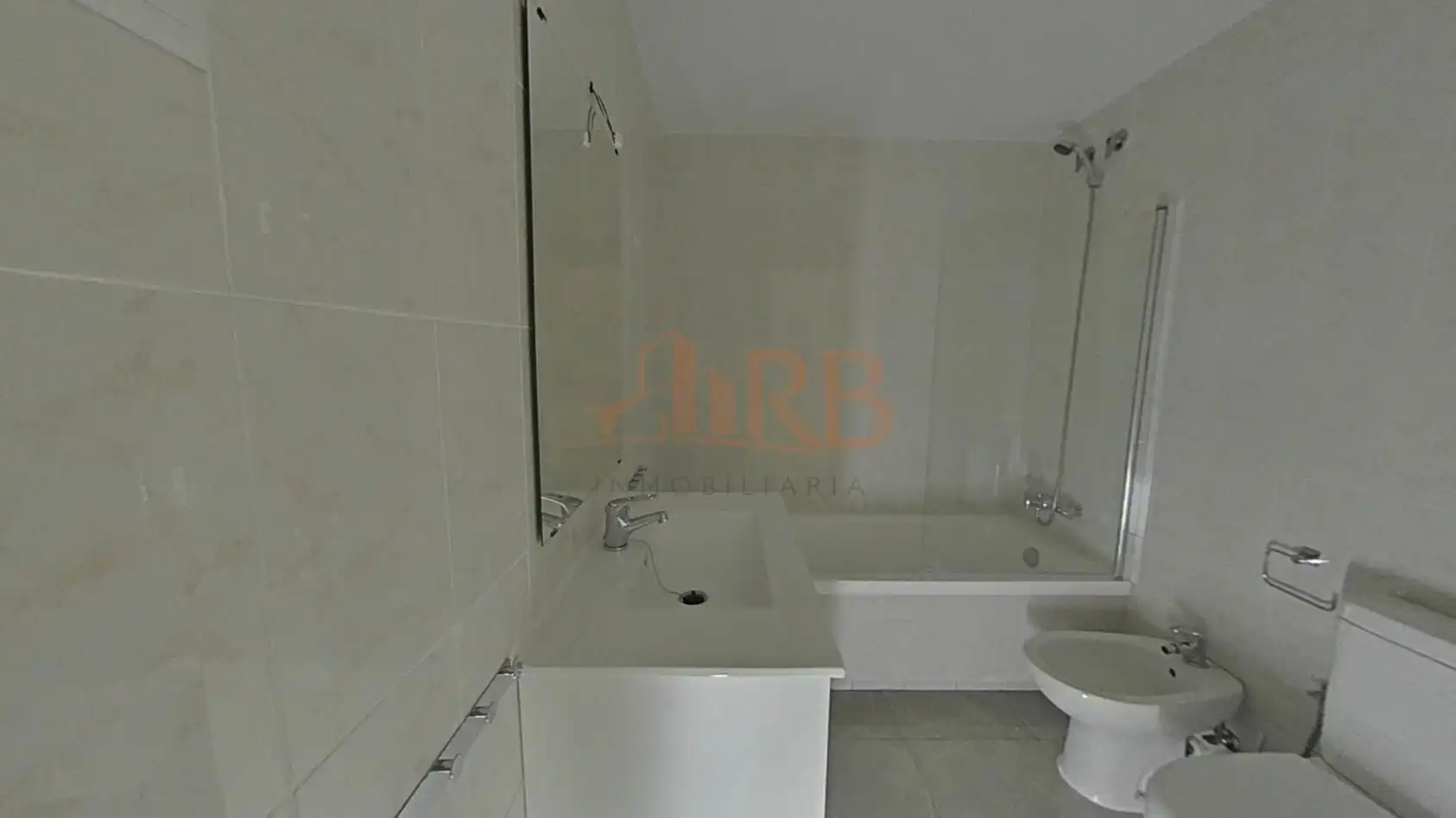 Bathroom of Flat for sale in Castelldefels  with Terrace