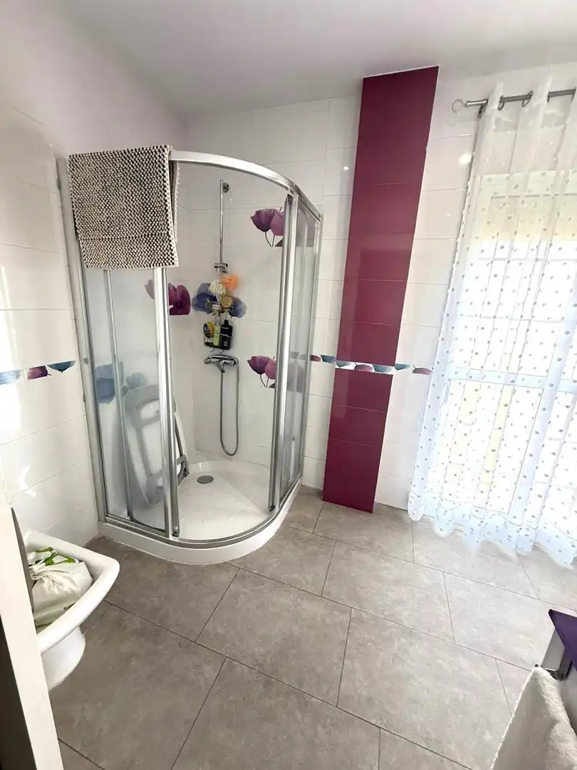 Bany de Casa o xalet en venda en La Algaba amb Terrassa