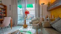 Living room of House or chalet for sale in  Sevilla Capital  with Air Conditioner, Terrace and Balcony