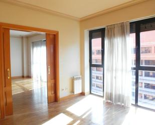 Flat to rent in  Madrid Capital  with Air Conditioner