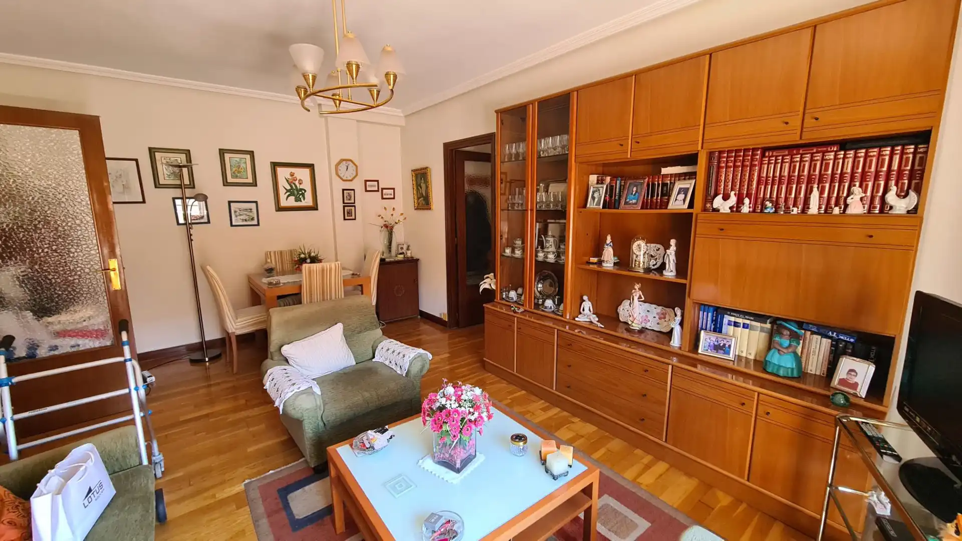 Flat with terrace for sale in Calle Doctor Villalobos 11, imagen 6
