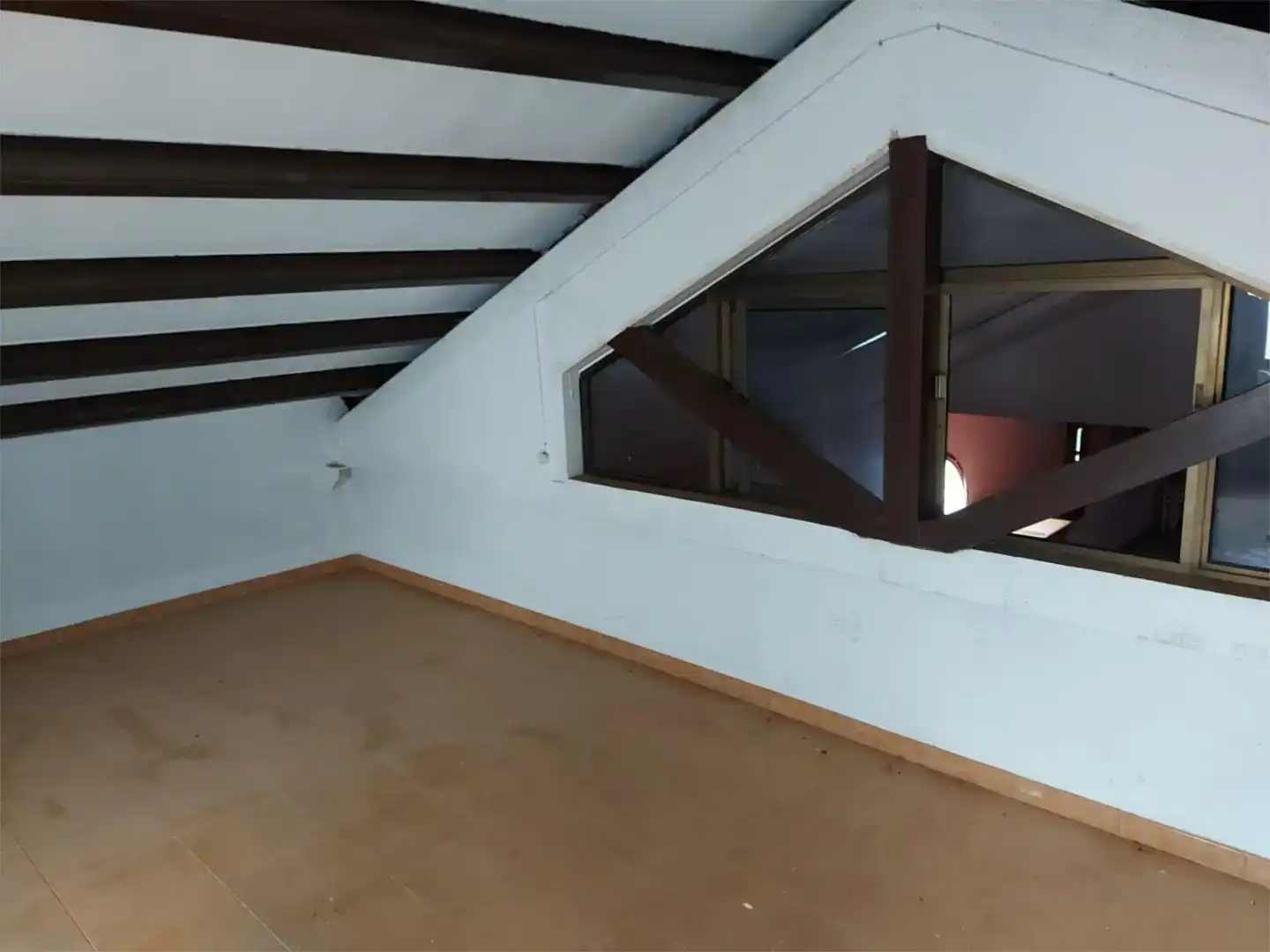 Nave industrial en venta en Higuera de la Sierra