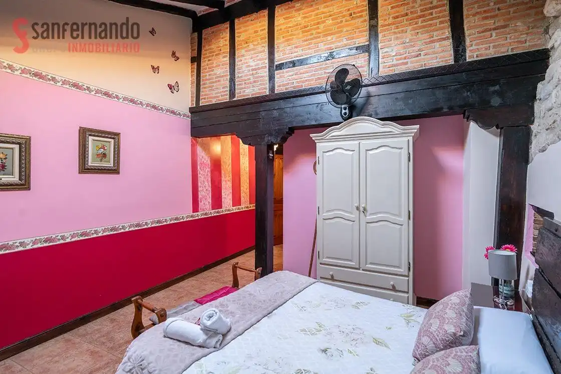 Habitación de Edificio en venta en Mazcuerras