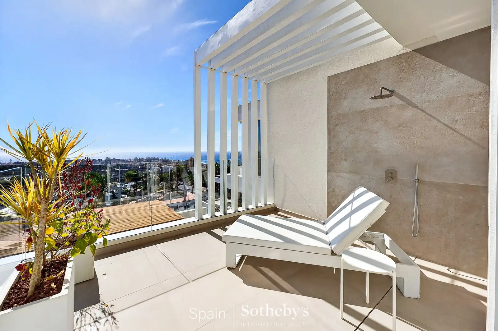 Terrace of Houses for sale in Adeje  with Air Conditioner, Heating and Terrace