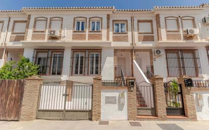 Exterior view of House or chalet for sale in Las Gabias  with Air Conditioner and Terrace