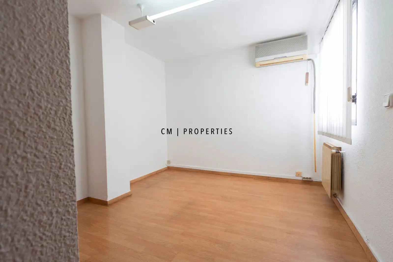 Wohnung zum Verkauf in Valencia mit Klimaanlage, Heizung und Parkett