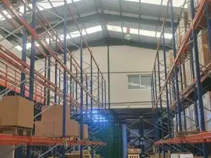 Nave industrial en venta en Móstoles con Calefacción