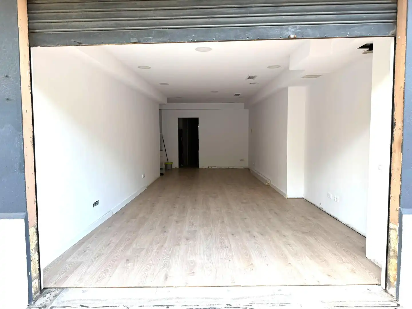 Local comercial en venta en Nord, imagen 2