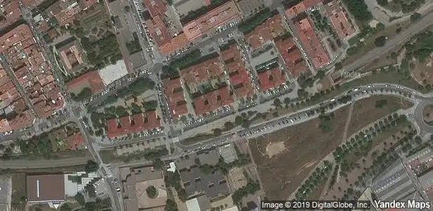 Vista exterior de Casa o chalet en venta en Cornellà de Llobregat