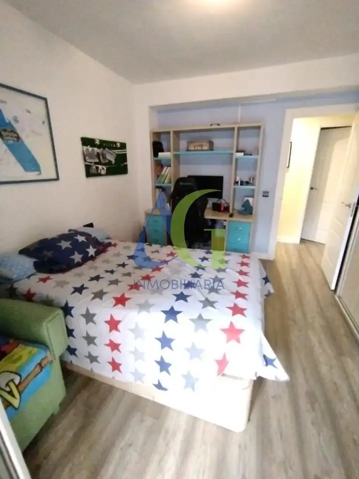 Schlafzimmer von Wohnung zum Verkauf in León Capital  mit Heizung, Parkett und Abstellraum