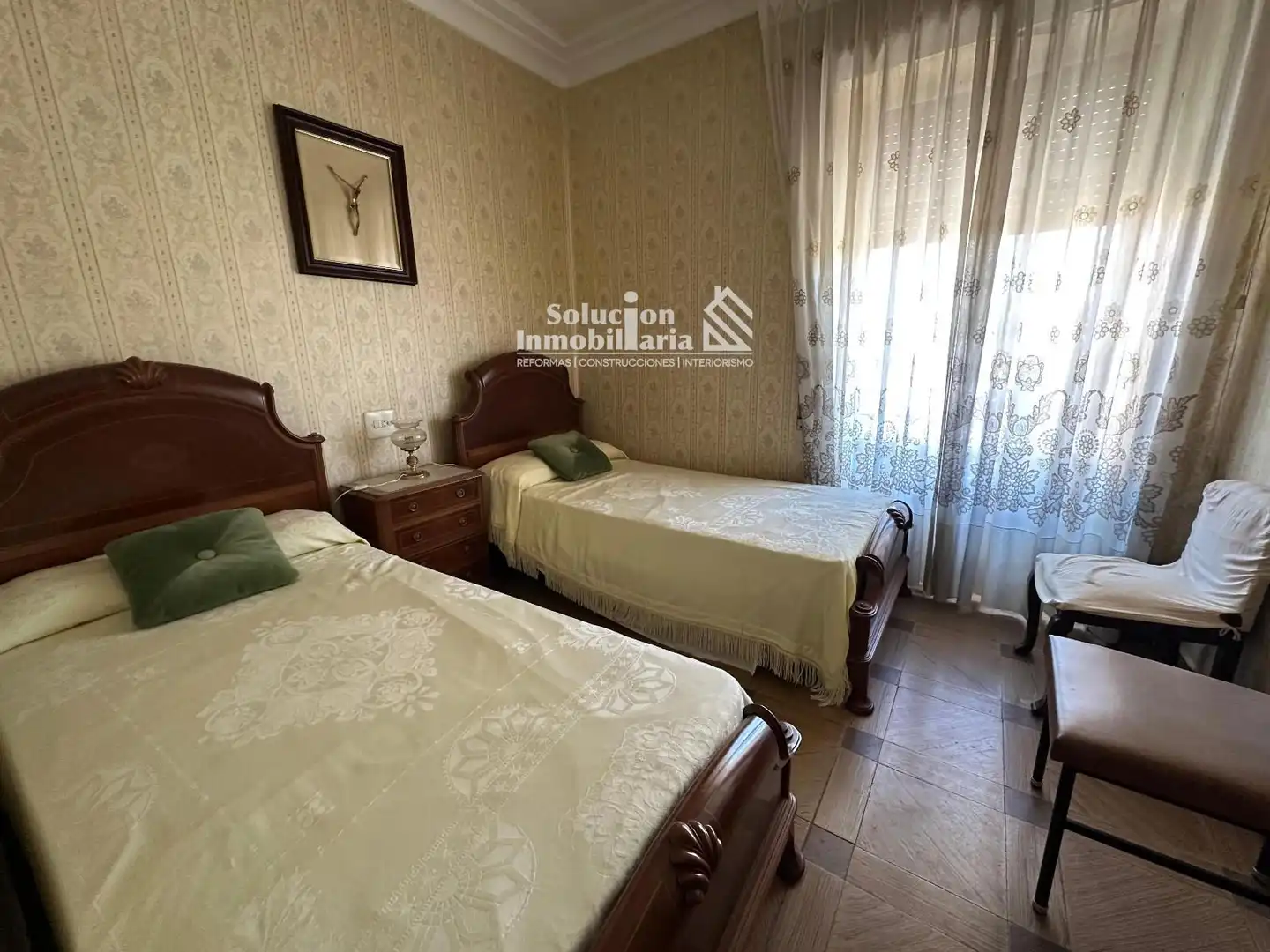 Habitación de Edificio en venta en Peñaranda de Bracamonte
