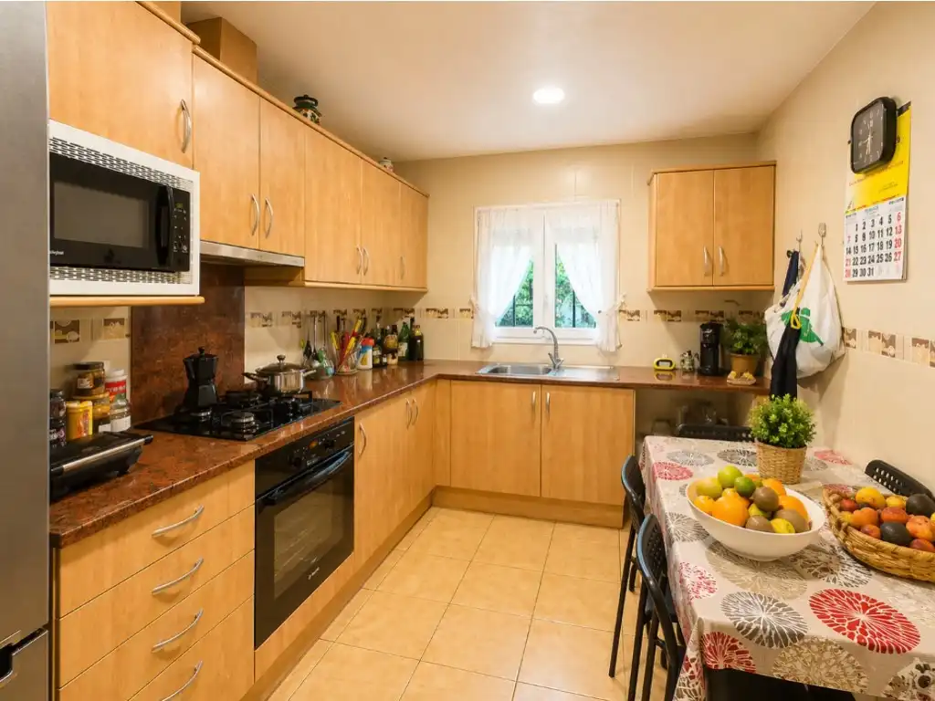 Kitchen of Houses for sale in Torrelles de Foix  with Oven