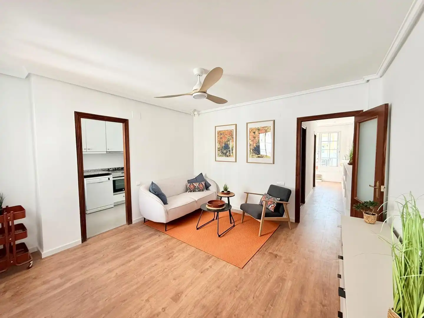 Living room of Flat for rent in Valencia  with Air Conditioner, Parquet flooring and Terrace