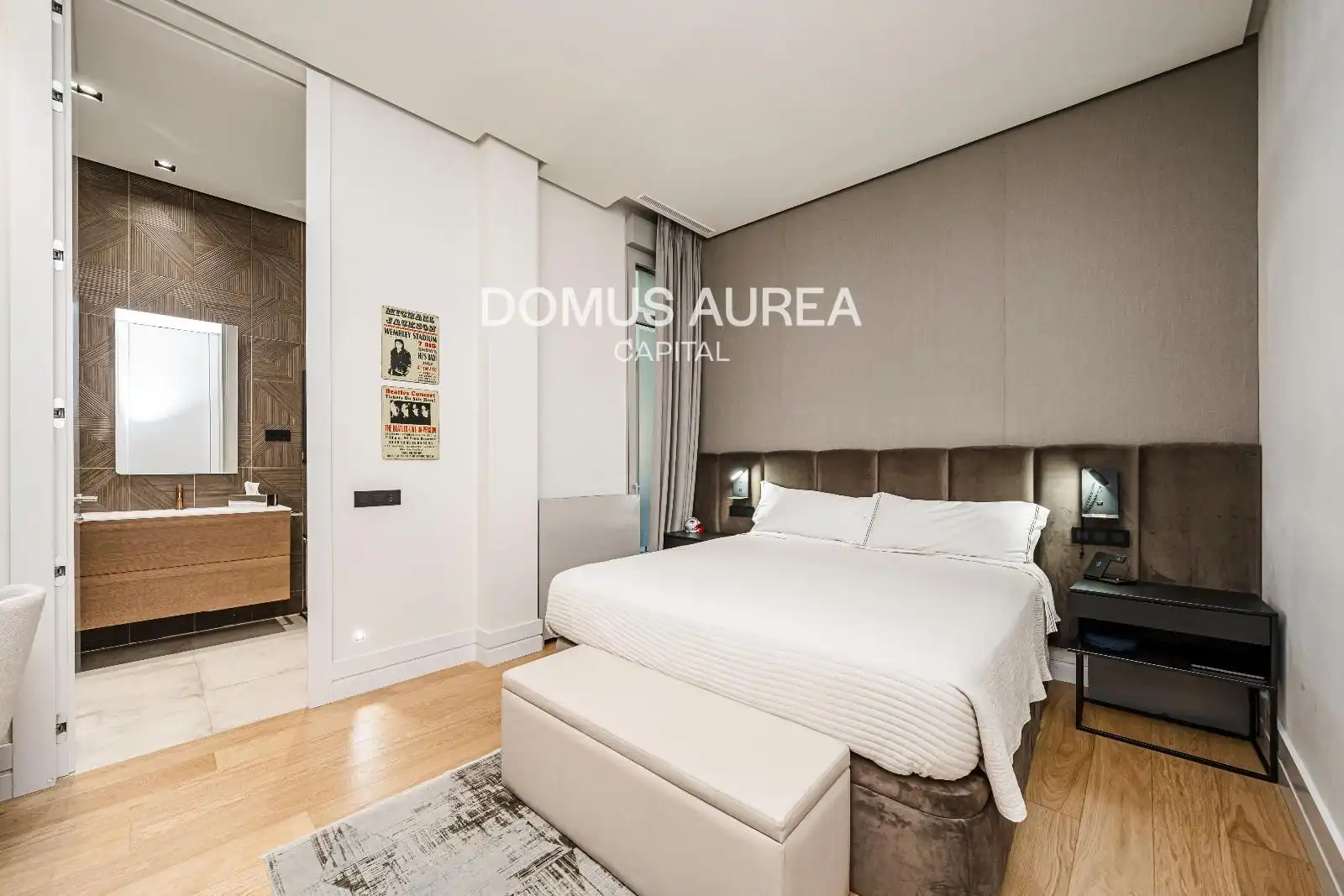 Bedroom of Flat for rent in Madrid  with Air Conditioner, Storage room and Furnished